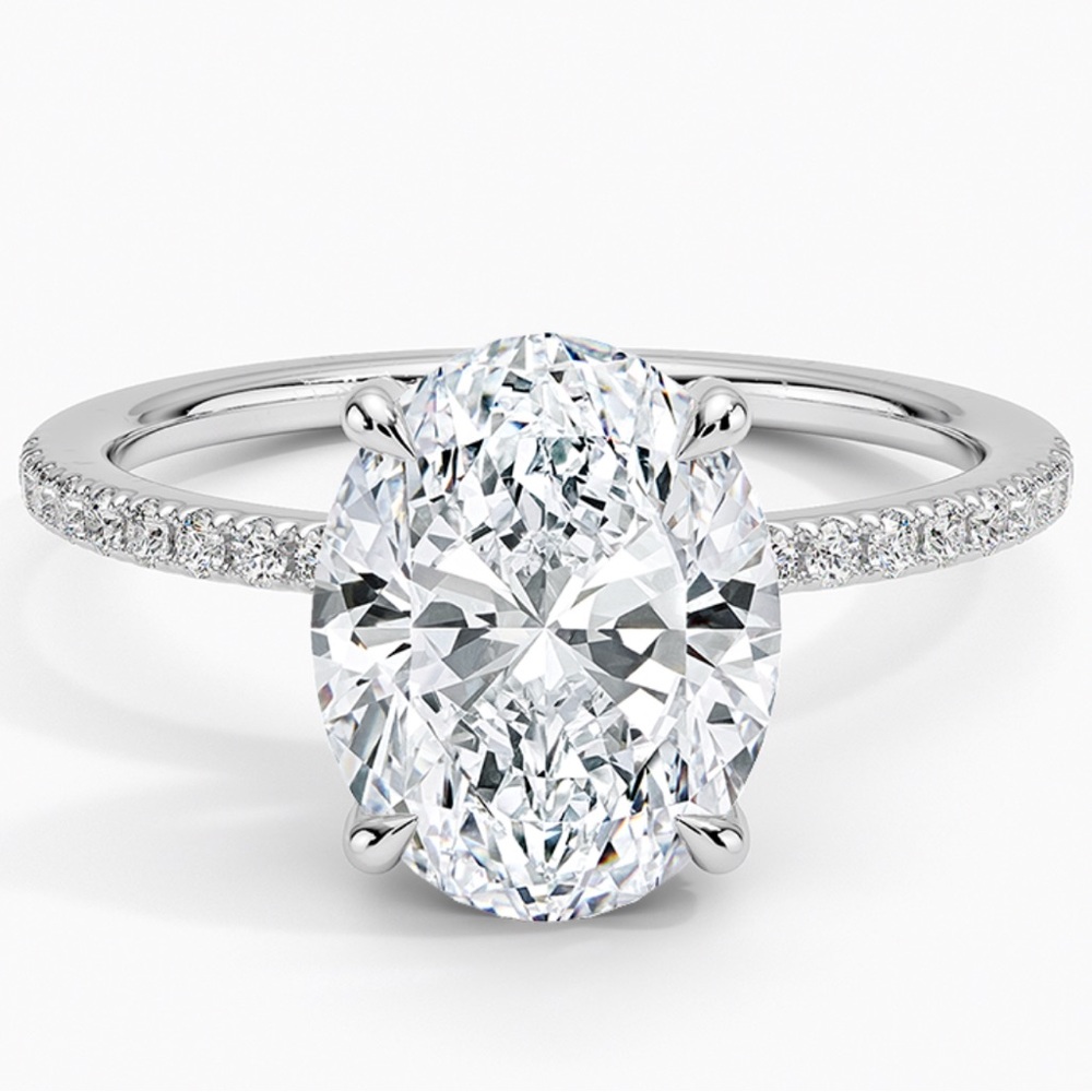 Jasmine Perles Oval-Cut .925 Sterling Silver + 2 CT Moissanite Ring - Size 7.5
